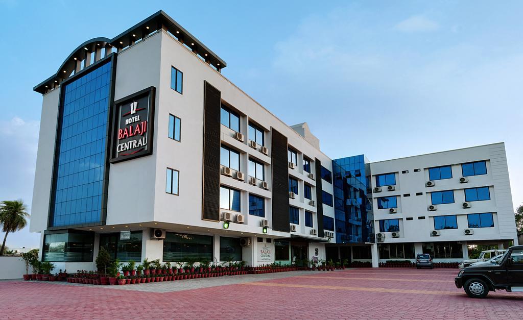 Ratlām Hotel Balaji Central מראה חיצוני תמונה