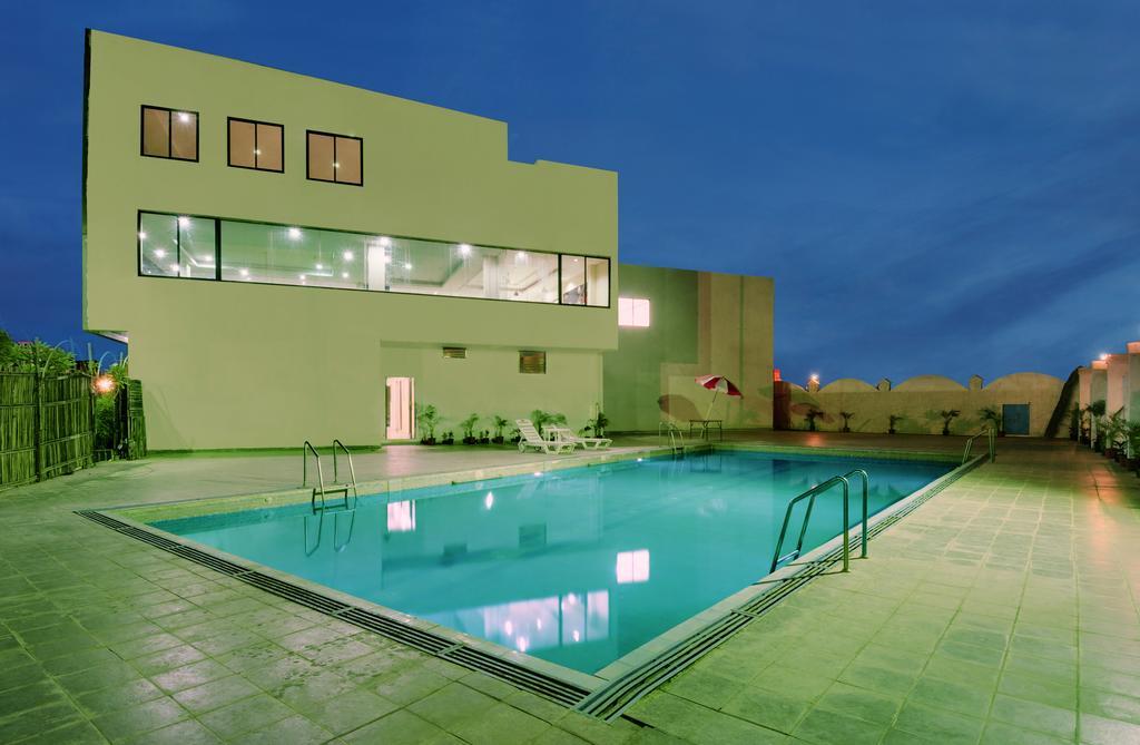 Ratlām Hotel Balaji Central מראה חיצוני תמונה