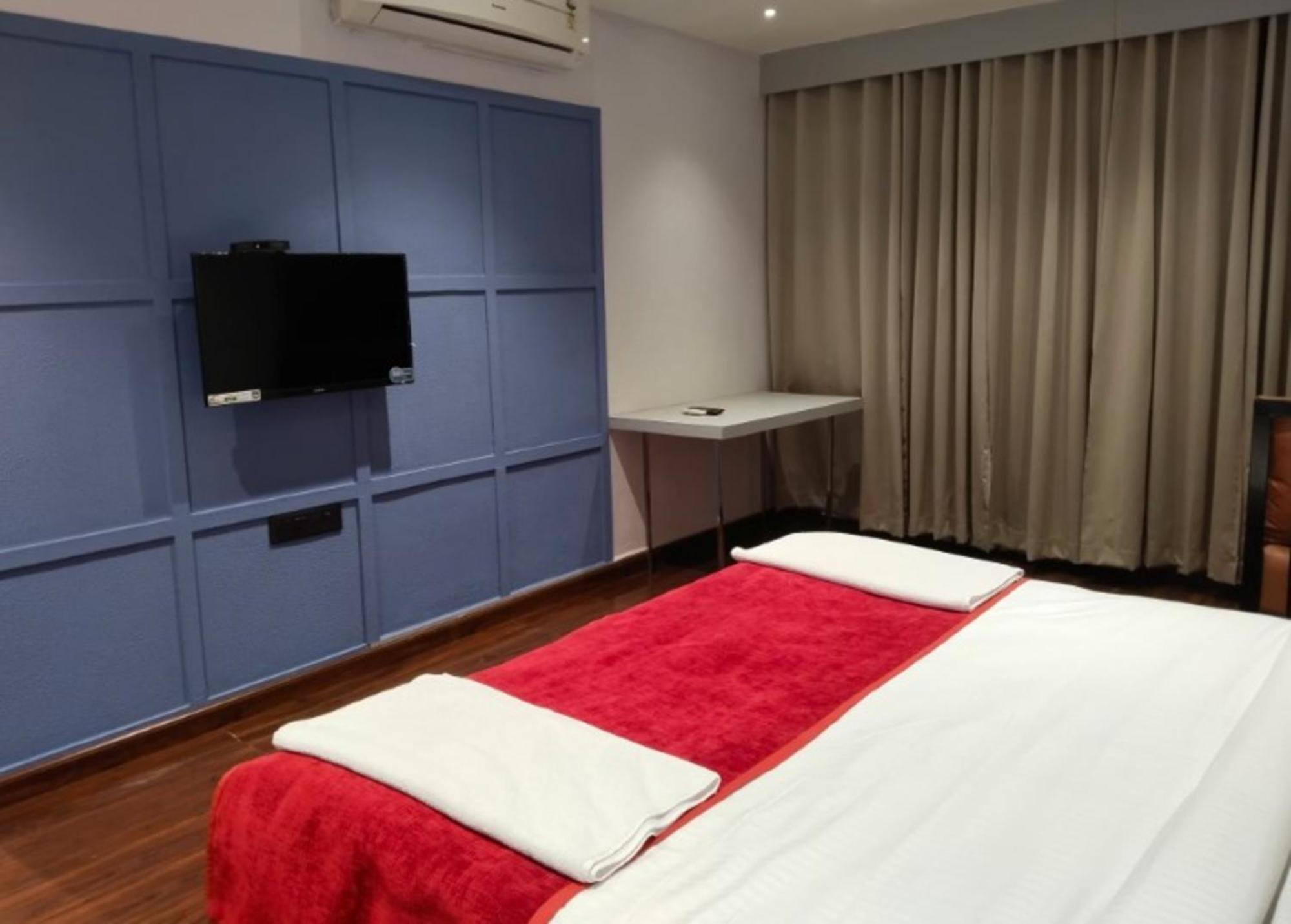 Ratlām Hotel Balaji Central מראה חיצוני תמונה