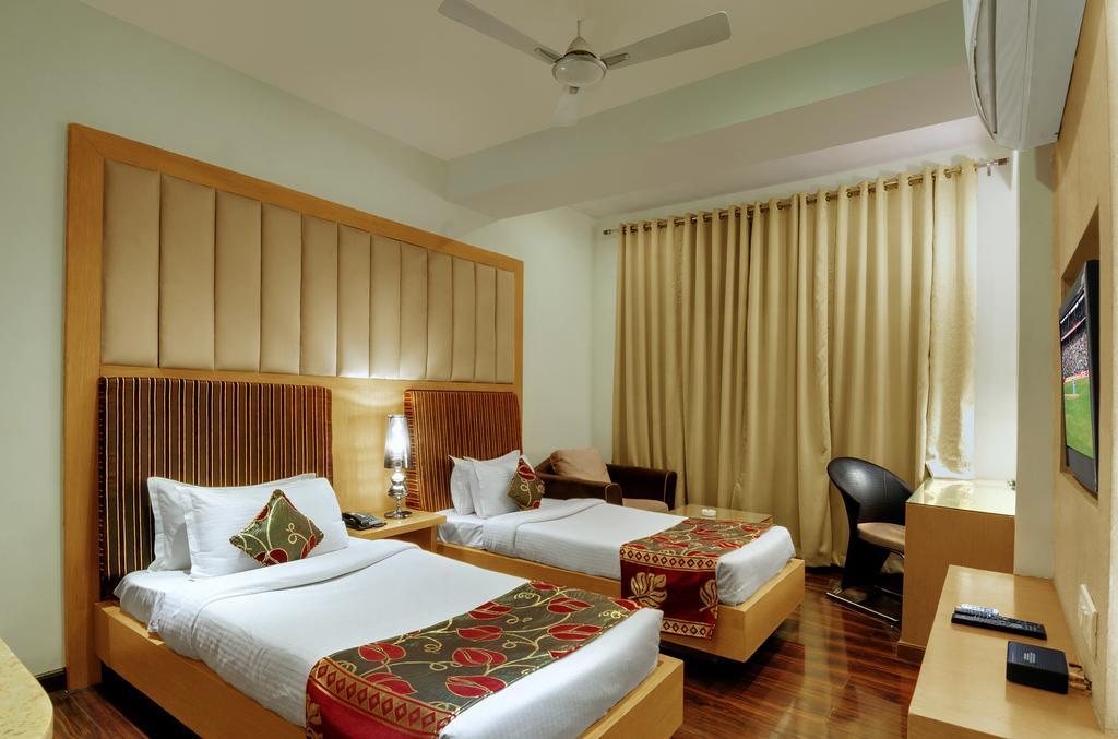 Ratlām Hotel Balaji Central חדר תמונה