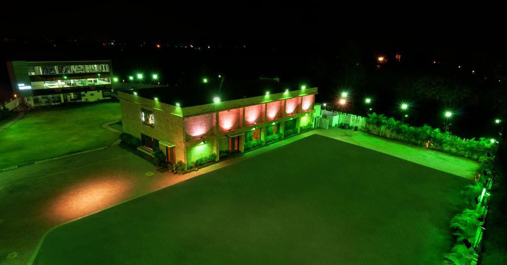 Ratlām Hotel Balaji Central מראה חיצוני תמונה