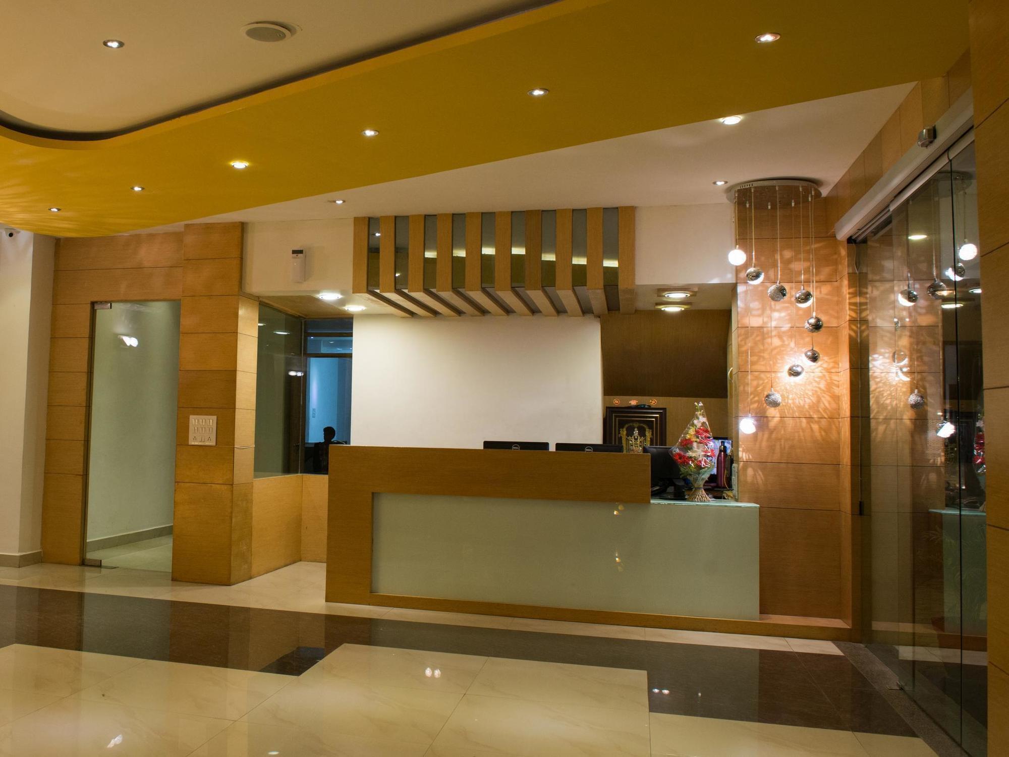 Ratlām Hotel Balaji Central מראה חיצוני תמונה